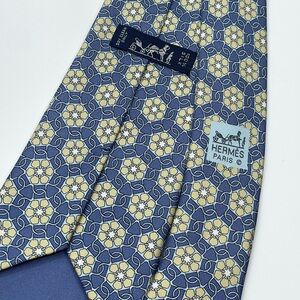 HERMÈS Men's Silk Tie Chain Blue Yellow Excellent Condition France